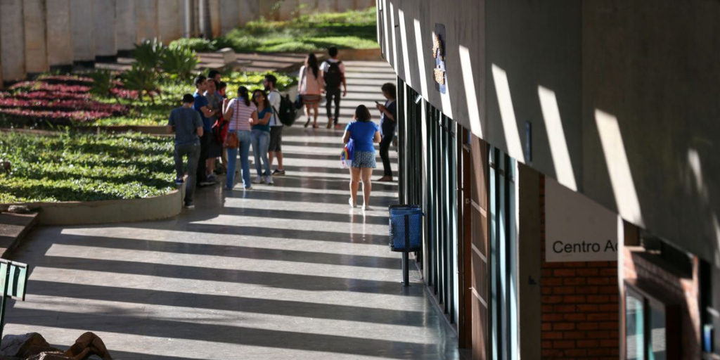 Inscrições para bolsas remanescentes do Prouni terminam nesta quarta