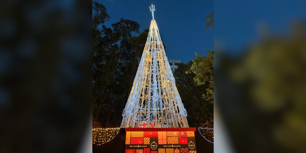 Árvore de Natal do Sesc foi inaugurada no último domingo, 30