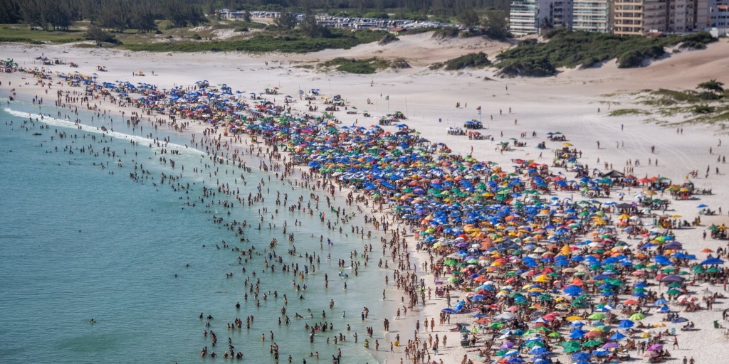 Pesquisa revela perfil de turistas que visitam Arraial do Cabo; confira