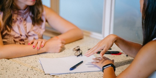 Saúde em pauta: 4 exames essenciais que toda mulher deve fazer