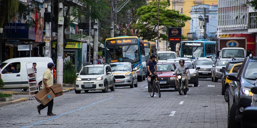 Detran tem novas regras para licenciamento anual sem vistorias 