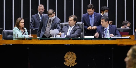 Coronavírus: trabalhadores autônomos e informais vão poder receber R$ 600 por até três meses