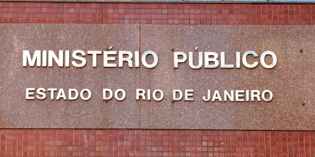 Ministério Público pede que Justiça obrigue Cabo Frio a construir abrigos em pontos de ônibus