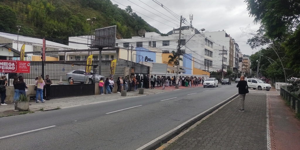 Provas também foram aplicadas em colégios particulares de Friburgo