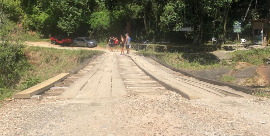 "Dependemos para trabalhar", diz morador sobre ponte que precisa de manutenção em Lumiar