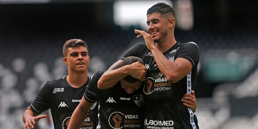 Goleadas, surpresas e muitos gols marcam o complemento da quarta rodada da Taça Rio