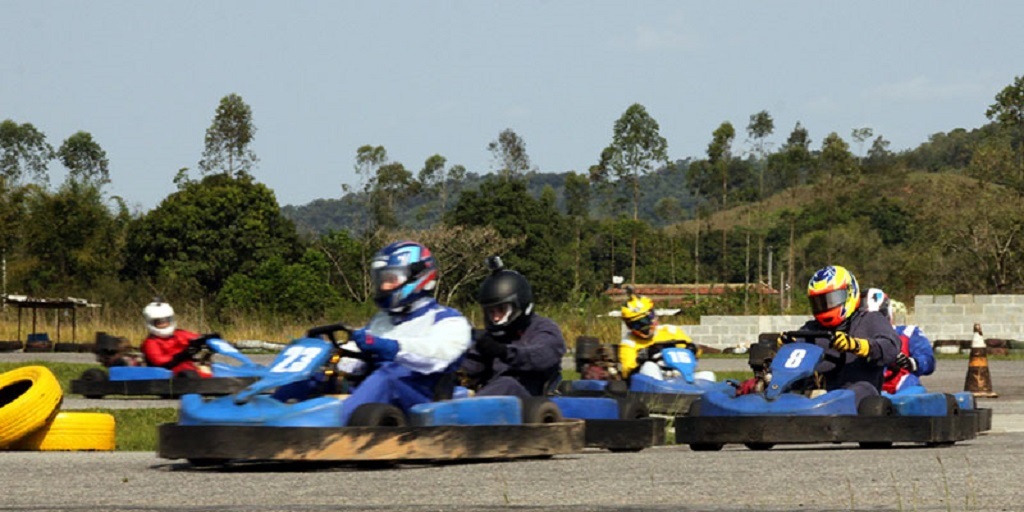 Velocidade à prova! Associação de Kart anuncia campeonato friburguense de 2020