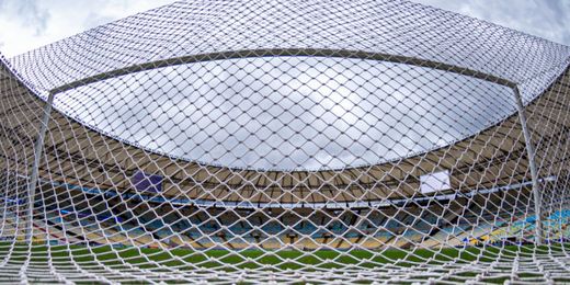 Quando voltar? Veja qual pode ser o futuro do futebol carioca nesta temporada