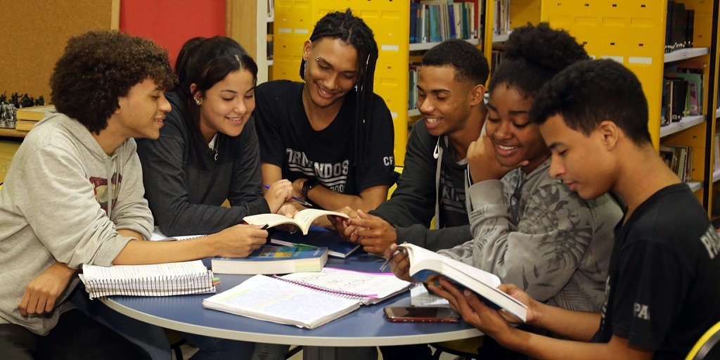 Pré-matrícula para escolas estaduais tem início nesta terça