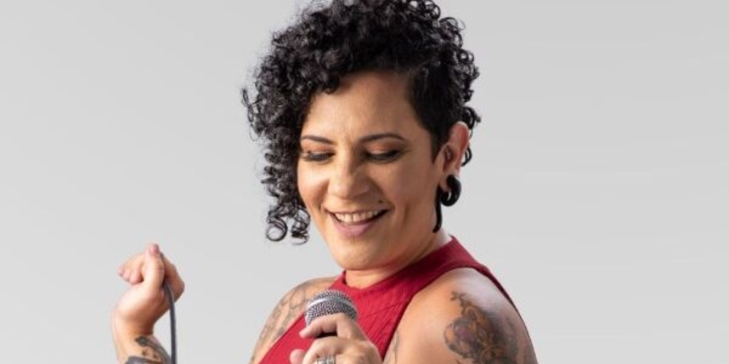 A cantora Ju Feliciano é uma das atrações do Luau dos Iguais