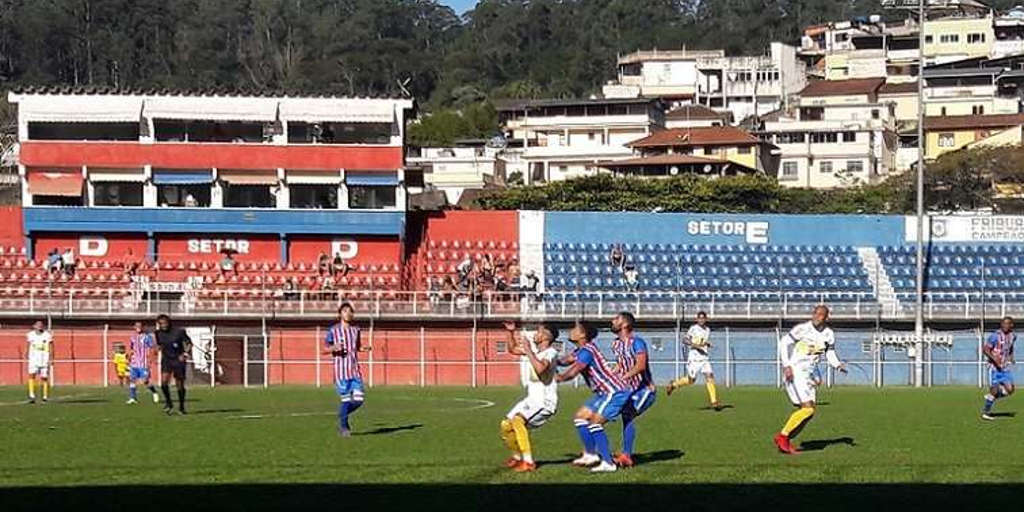 Complicou! Friburguense é derrotado pelo Sampaio Corrêa no estádio Eduardo Guinle