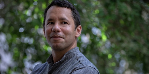 Destaque da literatura brasileira contemporânea, Itamar Vieira Junior participará de encontro em Friburgo