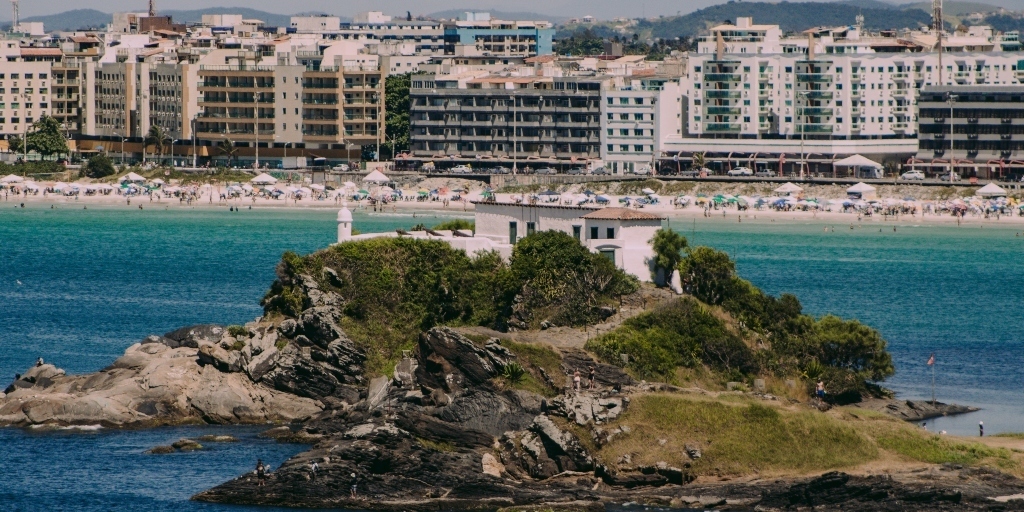 Cabo Frio e Búzios estão entre as cidades com mais autuações de falsos corretores de imóveis no RJ