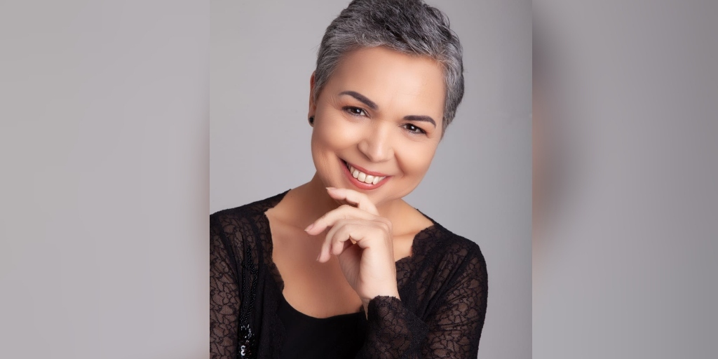 'O bom filho a casa torna': Denise Pinaud promete grandes emoções em show nesta sexta em Friburgo