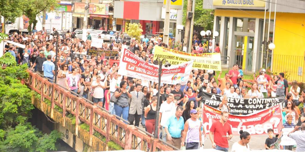 Professores de Cachoeiras de Macacu decidem continuar paralisação