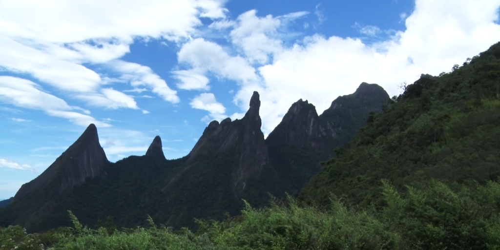 Parque Nacional Serra dos Órgãos, em Teresópolis, está entre os melhores atrativos naturais