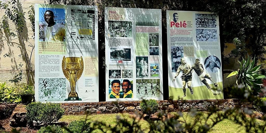 Teresópolis recebe exposição gratuita em homenagem ao Rei do Futebol