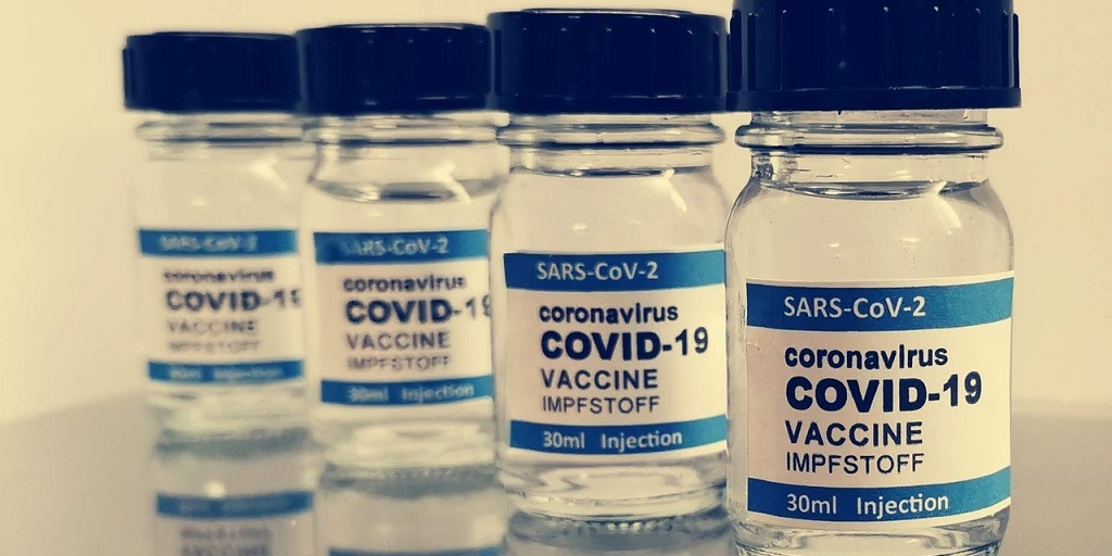 Covid-19: pessoas sem comorbidades são vacinadas na Região dos Lagos 