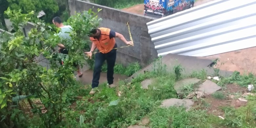 Chuva deixa 10 pessoas desalojadas em Nova Friburgo