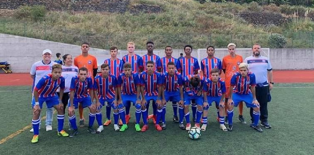 Festa em terras lusitanas! Time sub-17 do Friburguense conquista título em Portugal