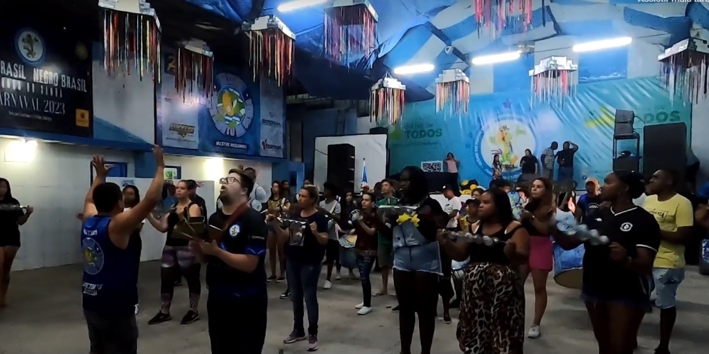 A Alunos do Samba será a quarta escola a passar pela passarela do samba no desfile de Carnaval