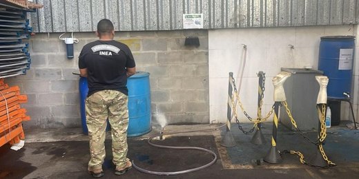 Inea, polícia, Prefeitura de Cabo Frio e mais cidades deflagram operação para conter despejo de resíduos na Lagoa de Araruama