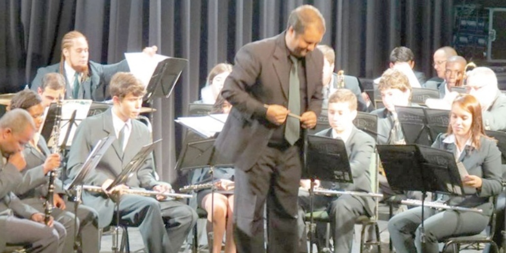  Camerata da Banda Euterpe Friburguense realiza uma apresentação especial de Natal nesta quinta, 18