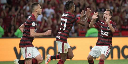 Flamengo é o único time do Rio a vencer na sexta rodada do Campeonato Brasileiro