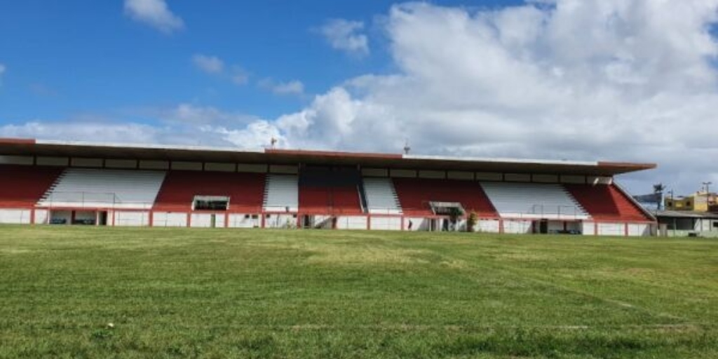 Jogos acontecem no tradicional Estádio Barcelão