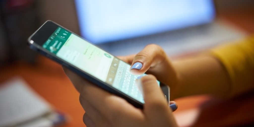 Denúncias de violência contra a mulher podem ser feitas através do WhatsApp