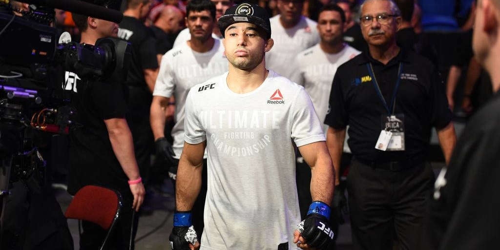 Marlon Moraes é nocauteado e perde a terceira consecutiva no UFC
