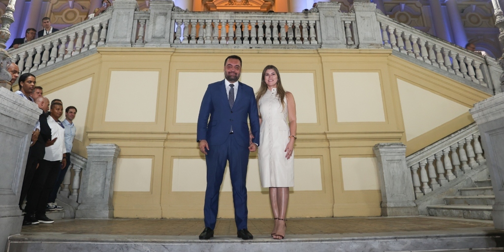 Cláudio Castro (PL) renuncia ao governo do Rio um dia antes de TSE retomar julgamento que pode torná-lo inelegível 