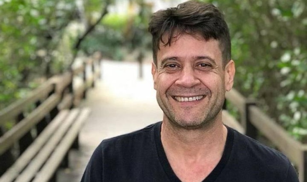 Morte do músico Sérgio Knust deixou familiares e amigos de luto 