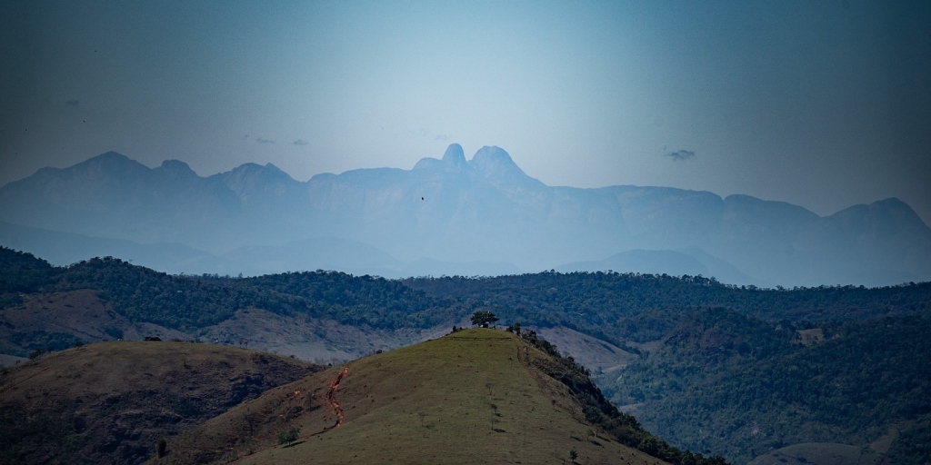 Os Três Picos vistos de Juiz de Fora-MG 