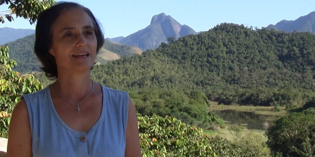 A ambientalista Rachel Locke desenvolve ações de preservação e educação ambiental