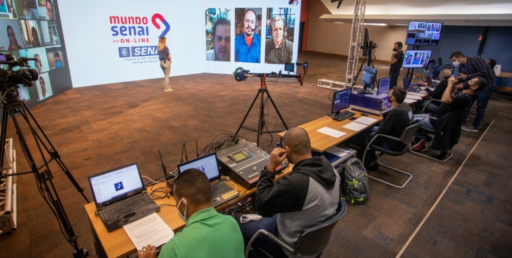 'Mundo Senai': unidade de Nova Friburgo participa de evento sobre novidades em cursos e profissões