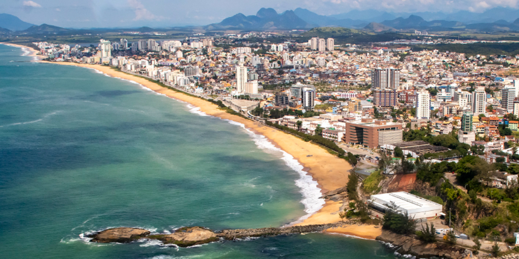 Macaé recebe turistas e trabalhadores de várias partes do mundo, principalmente do setor petrolífero