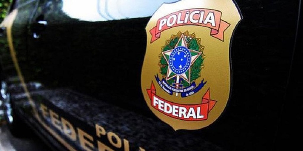 Operação da Polícia Federal realiza busca e apreensão em Duas Barras