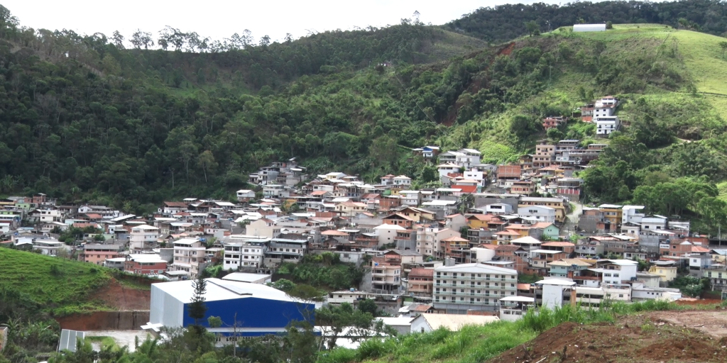 Metade das casas interditadas em razão dos temporais foi liberada pela Defesa Civil 