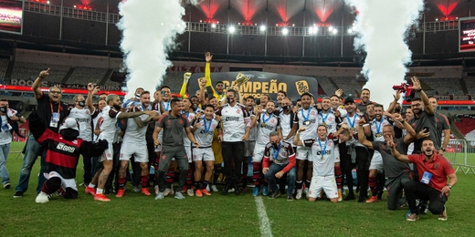 Festa vermelha e preta: Flamengo vence o Fluminense e conquista o tricampeonato carioca