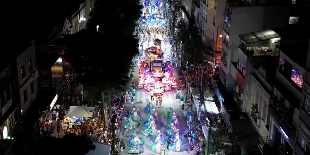Vilage no Samba leva o Candomblé para a avenida no Carnaval 2026 em Nova Friburgo