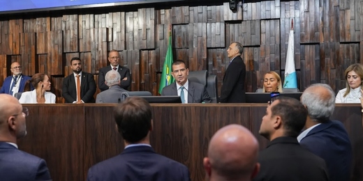 Douglas Ruas é eleito presidente da Alerj e pode assumir o governo do Rio de Janeiro interinamente