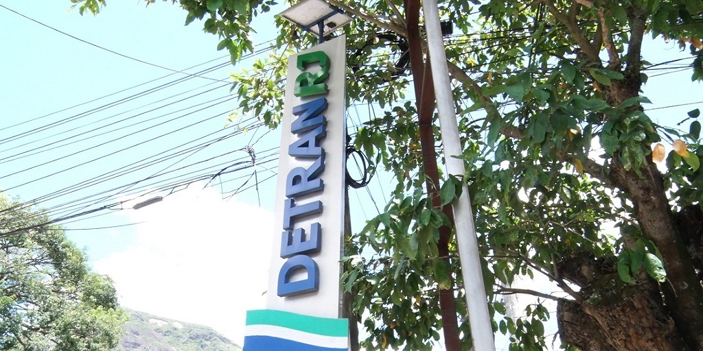 Detran RJ retoma plano para volta gradual de serviços