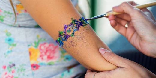 Saiba como usar glitter no Carnaval sem prejudicar o meio ambiente