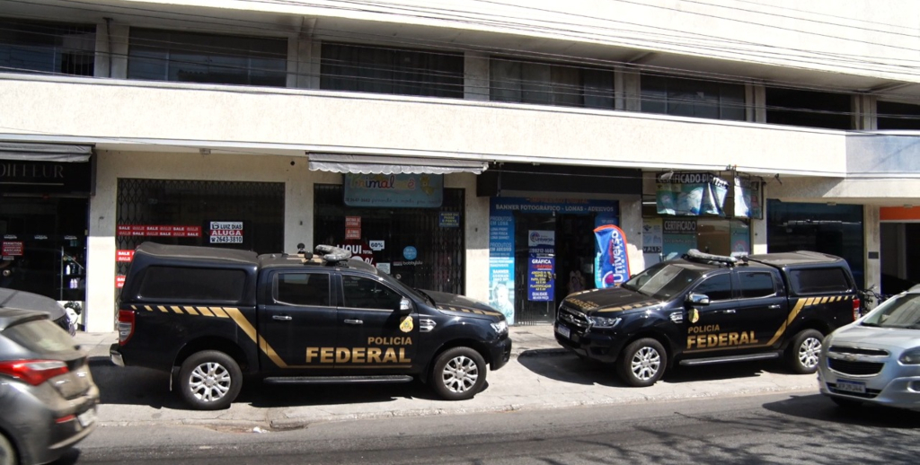 PF faz operação contra suposto esquema de fraudes bilionárias em criptomoedas na Região dos Lagos