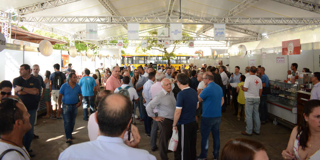 Tradicional Festa do Morango com Chocolate acontece a partir desta quarta-feira.