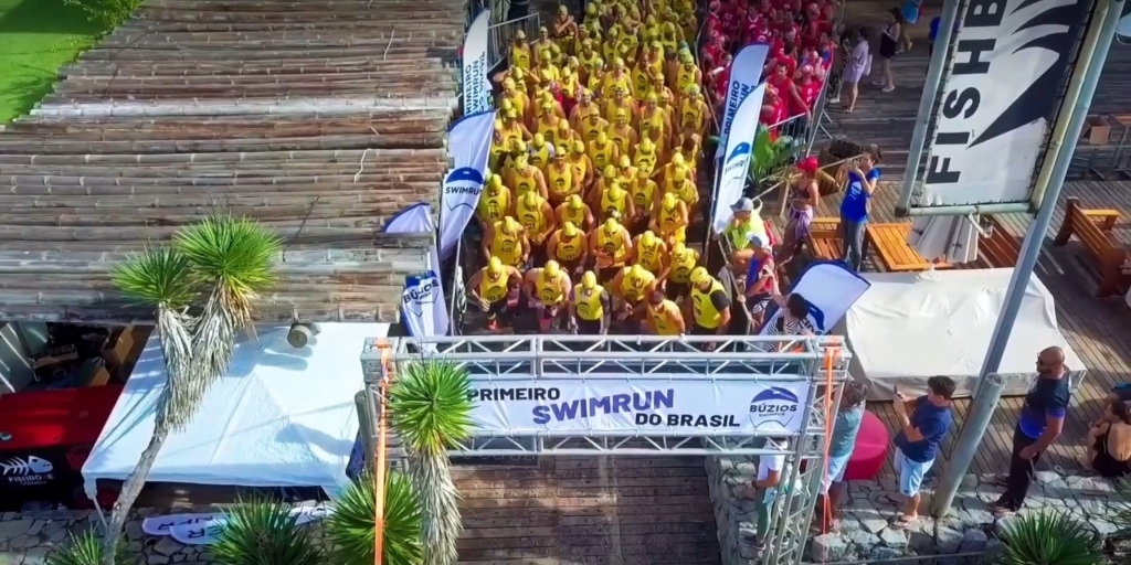 Búzios recebe 3ª edição do 'Hero SwimRun' neste fim de semana