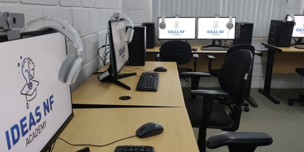 Ideas Academy renova parceria com UFRJ e abre vagas para curso de programação em Python